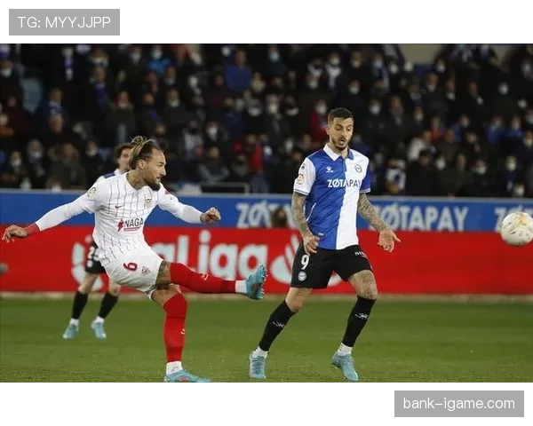 本泽马独立日大放异彩，关键战役助球队稳取胜利